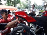 bajaj (7)