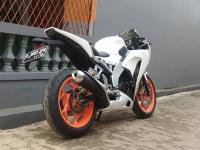 body-cbr-1000 (17)
