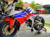 body-cbr-1000 (16)